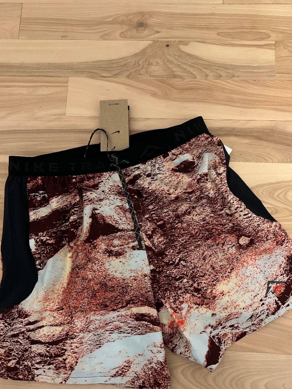Nike Men’s Athletic Shorts in Brown and Black